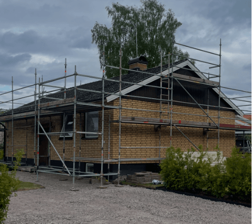 Byggställning vid nybyggnation i Östergötland